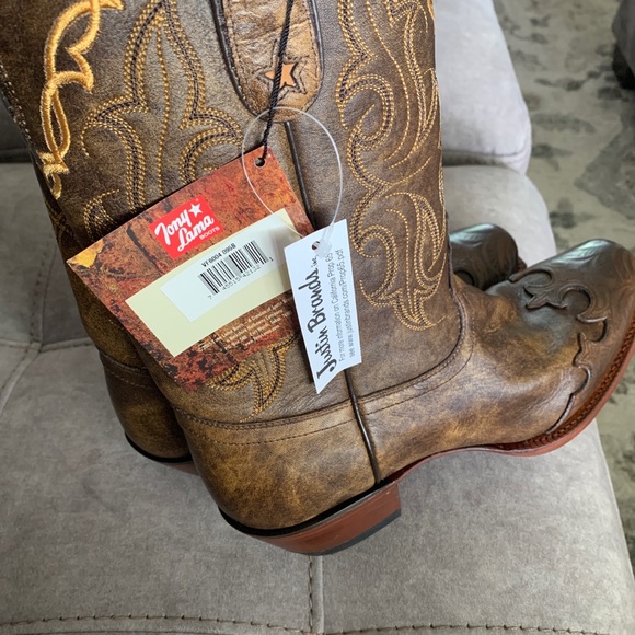 Tony Lama Shoes - Tony Lama Brown Western Embroidered Leather Cowgirl Boots
